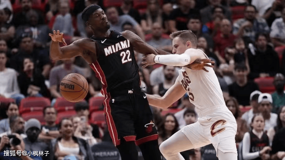 猛龙主场大胜骑士，继续领先