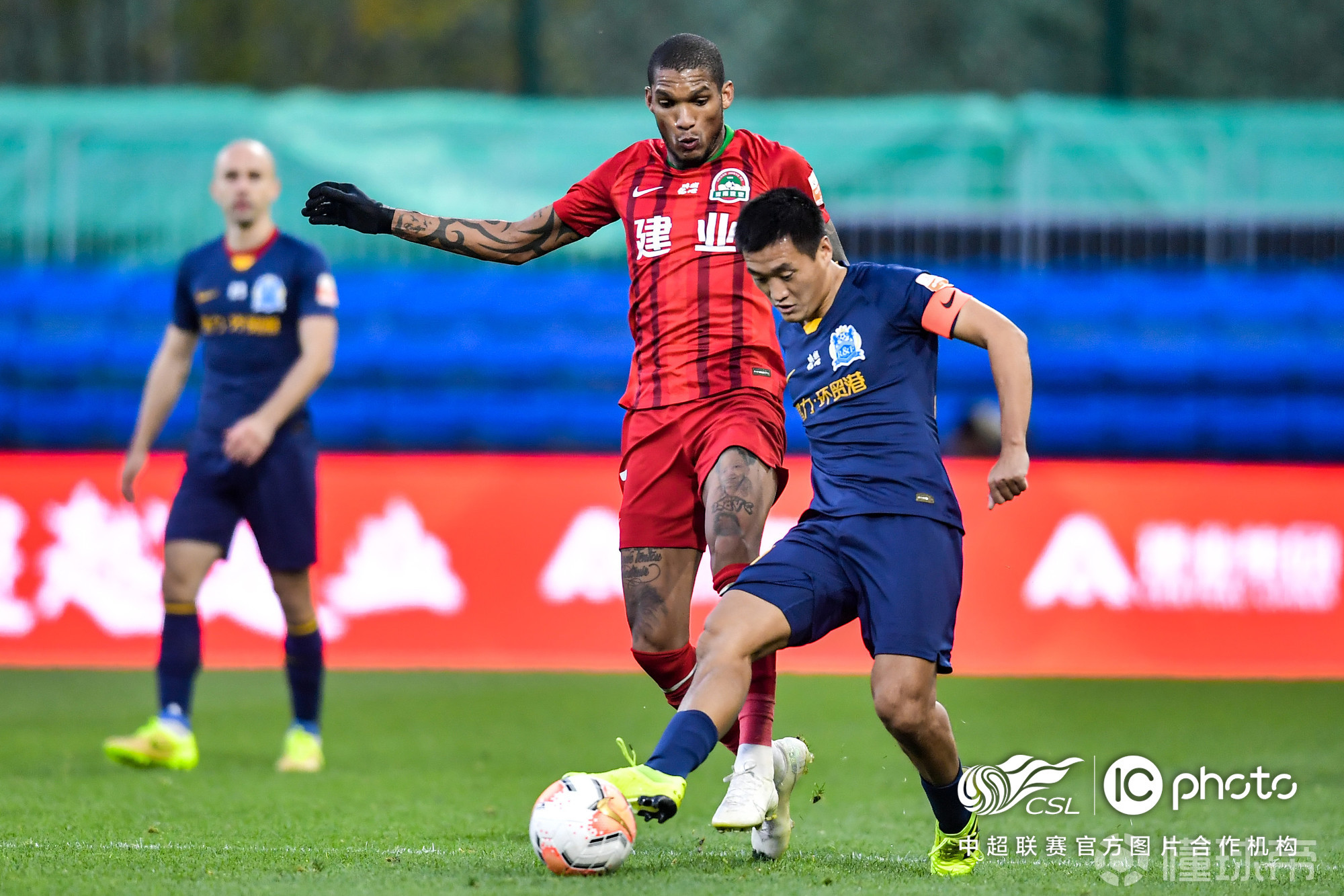 广州富力挑战河南建业,谁将笑到最后?的简单介绍 广州富力挑战河南建业,谁将笑到最后?的简单介绍