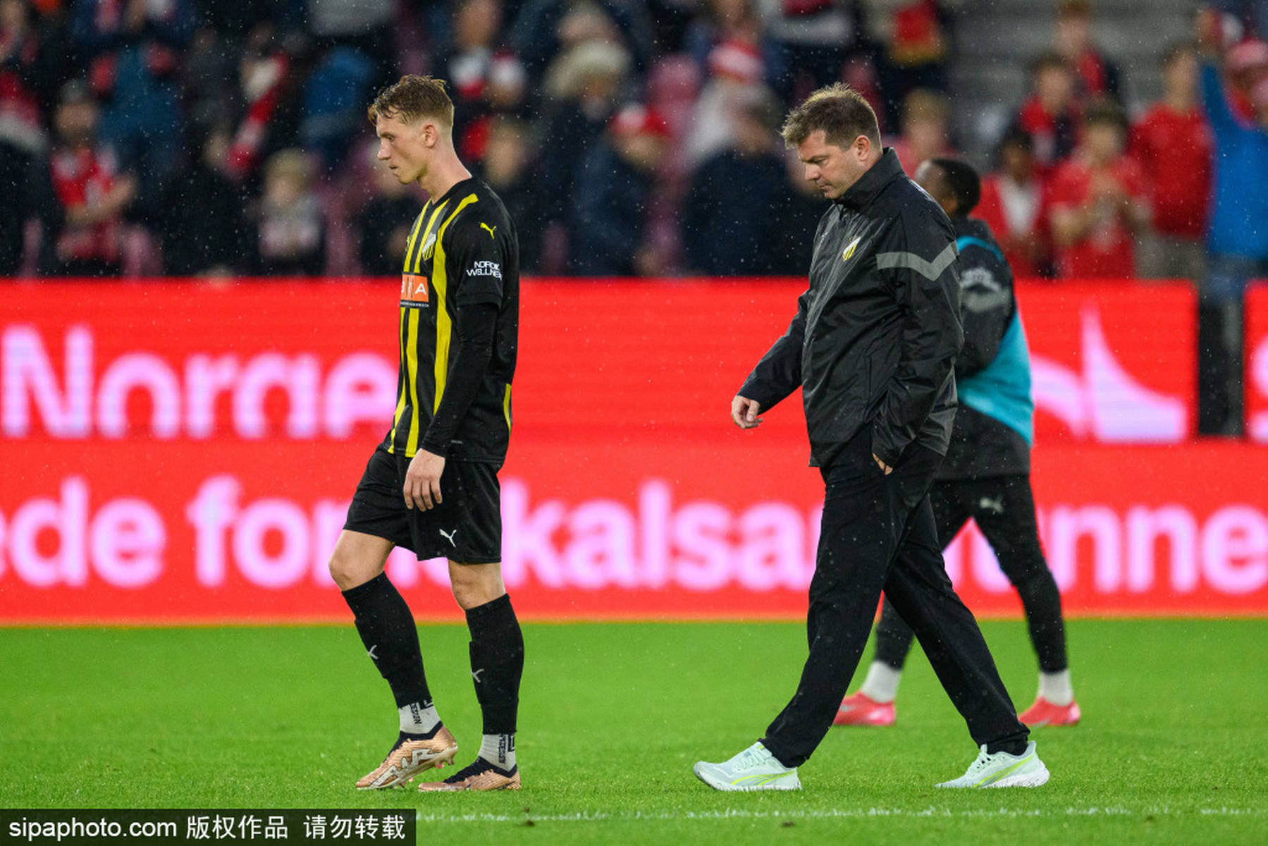 aoa体育体育平台-格拉纳达客场失利，止步欧联杯四强赛的简单介绍