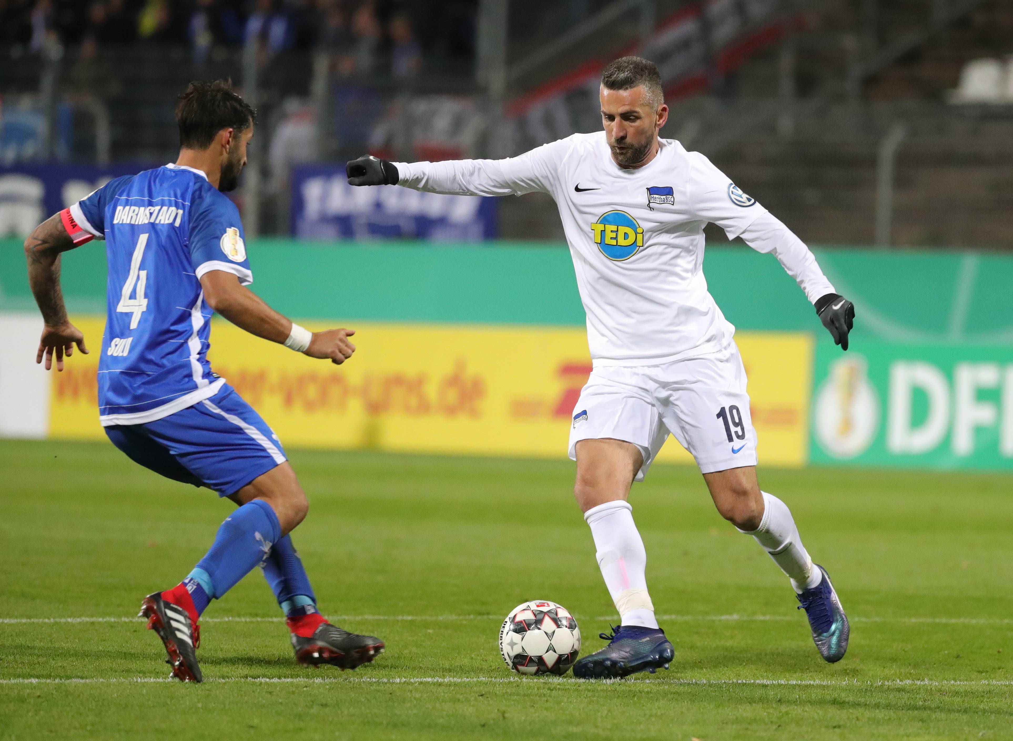 aoa体育体育亚洲官网-包含凯泽斯劳滕主场对战汉堡，驰骋赛场的词条