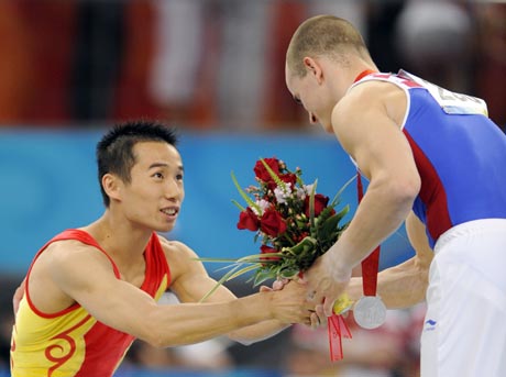 aoa体育体育入口-美洲选手连克对手，勇夺金牌