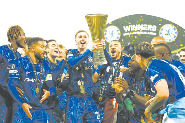 切尔西逆转客场胜利，欧冠八分之一决赛前景看好的简单介绍