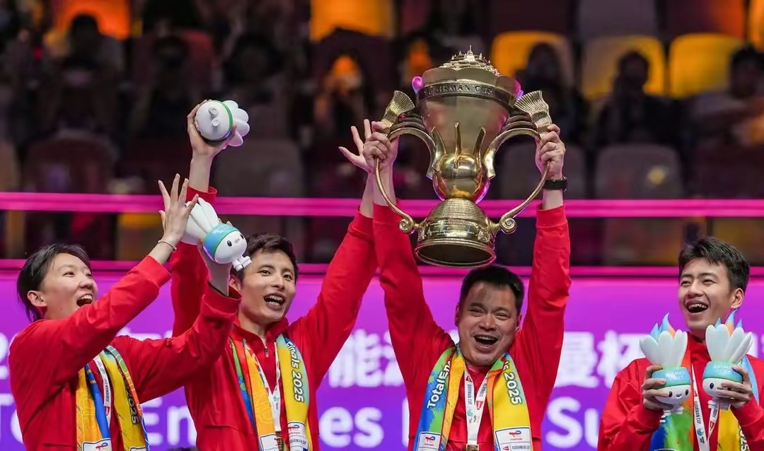 关于亚洲代表团表现抢眼，收获多面奖牌的信息