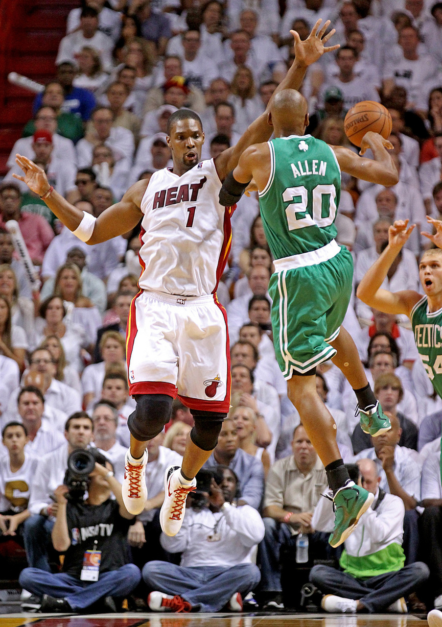 aoa体育体育在线登录-热火大胜凯尔特人，豪取三连胜